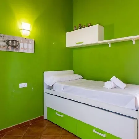 Nyaraló Signe Cranc